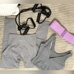 NVGTN top and bottom set